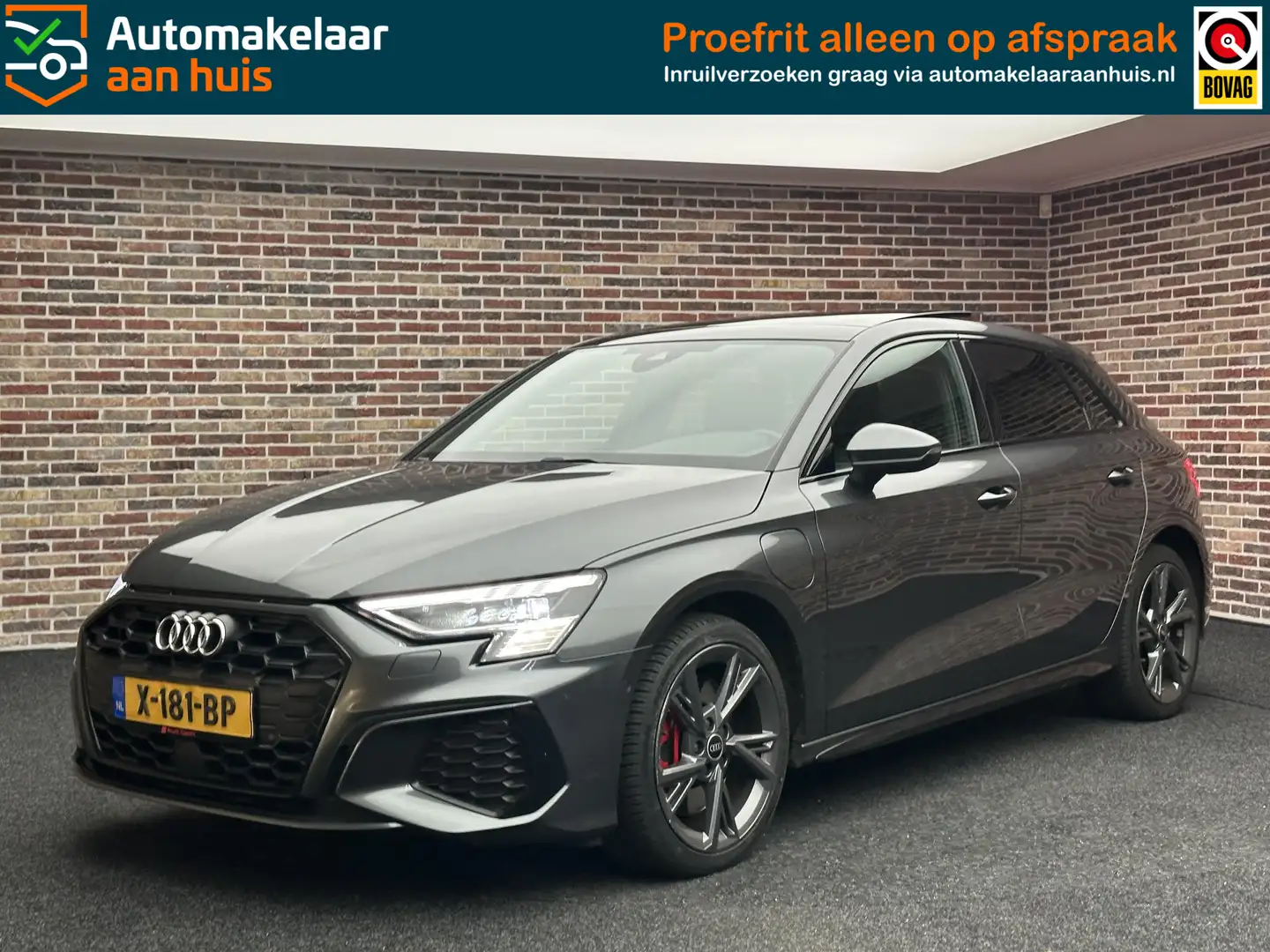 Audi A3 Sportback 45 TFSI e S edition Competition | Dak| S Grijs - 1