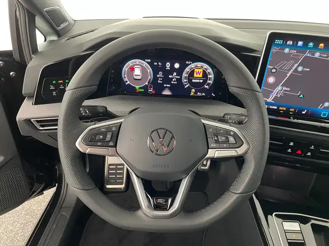 Volkswagen Golf view 13