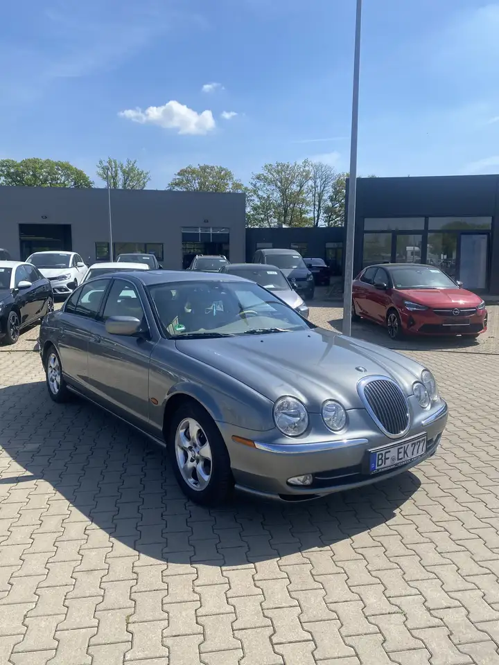 Jaguar S-Type