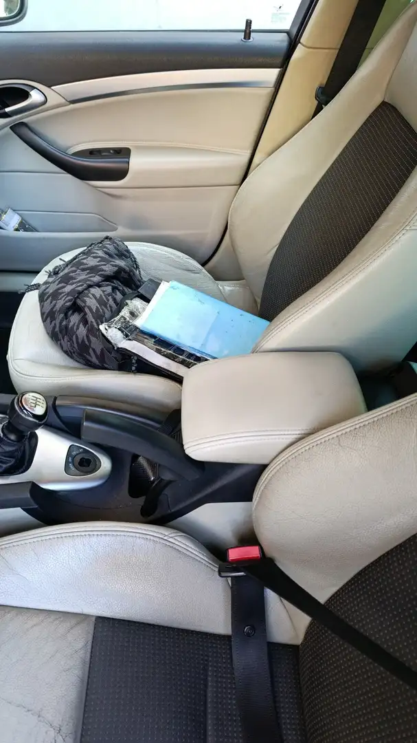 Saab 9-3 SportHatch 1.9 tid 16v Vector Plus dpf - 1