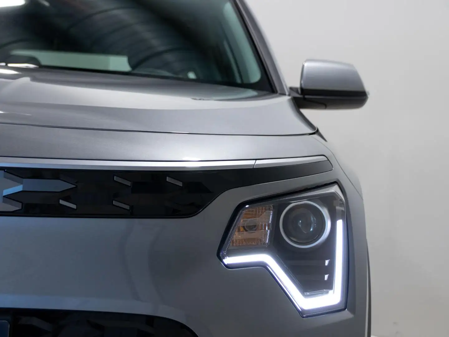 Kia e-Niro E- e- 150kW Concept (Long Range) Grijs - 2
