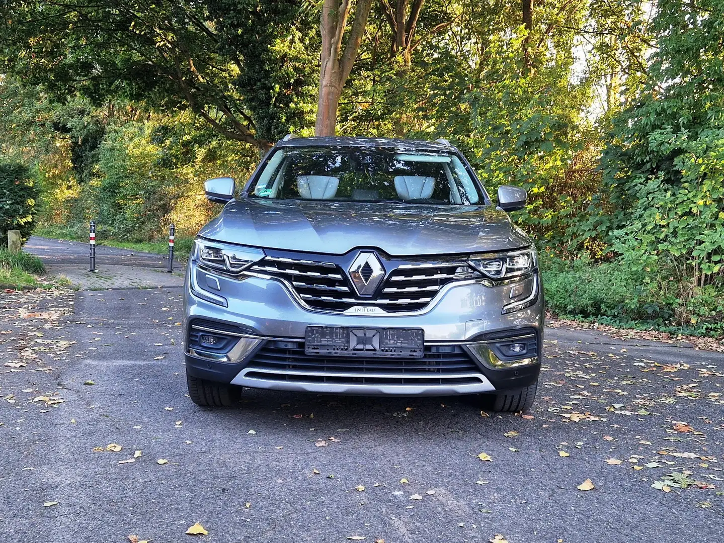 Renault Koleos Initiale Paris 4x4/Navi/Vollleder/Panora/1Hand/Eu6 Gris - 2