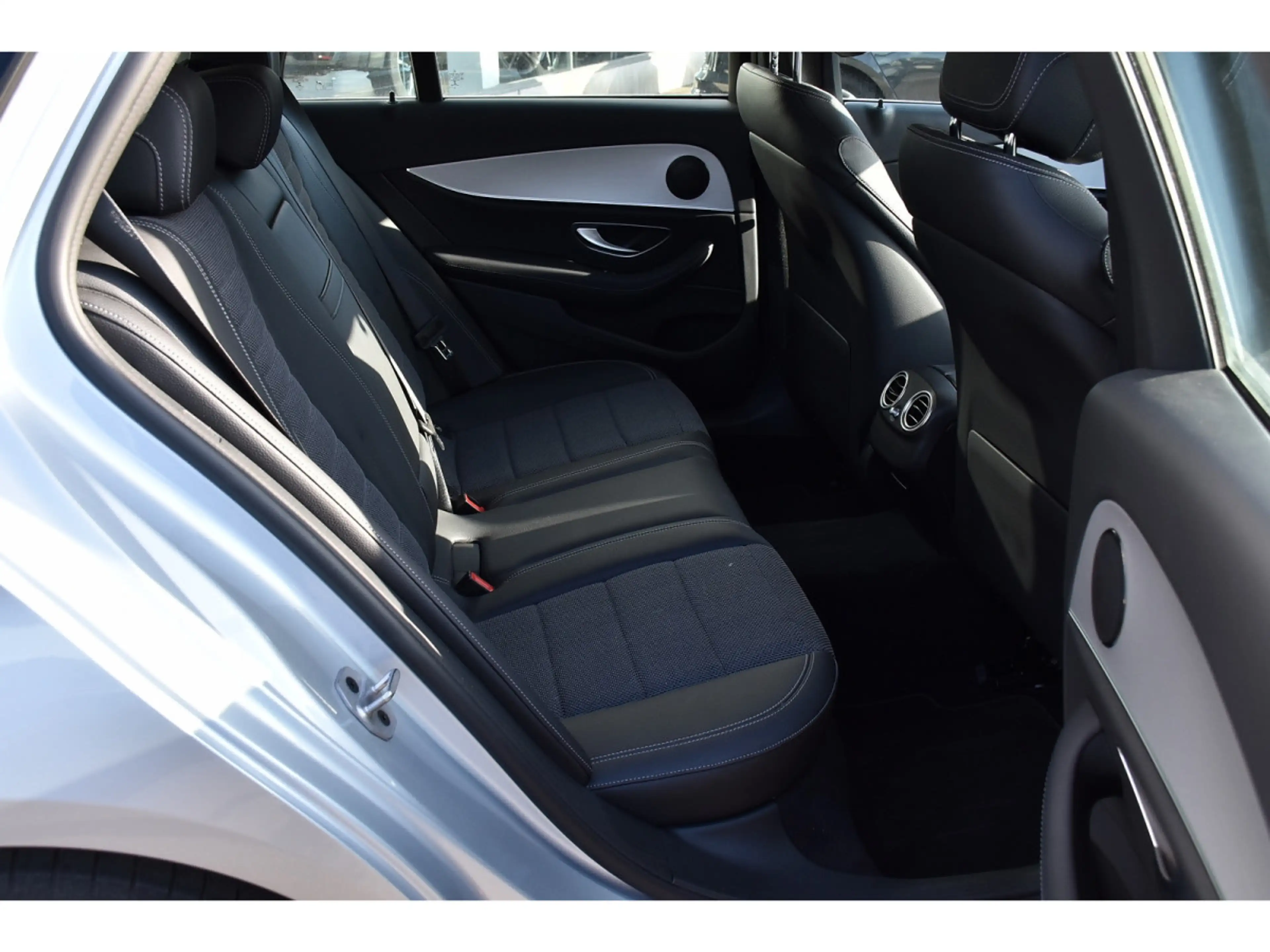 Mercedes-Benz E 200 CDI Break 9G-Tronic ANGLE MORT ATT REMORQUE CAM — photo 6
