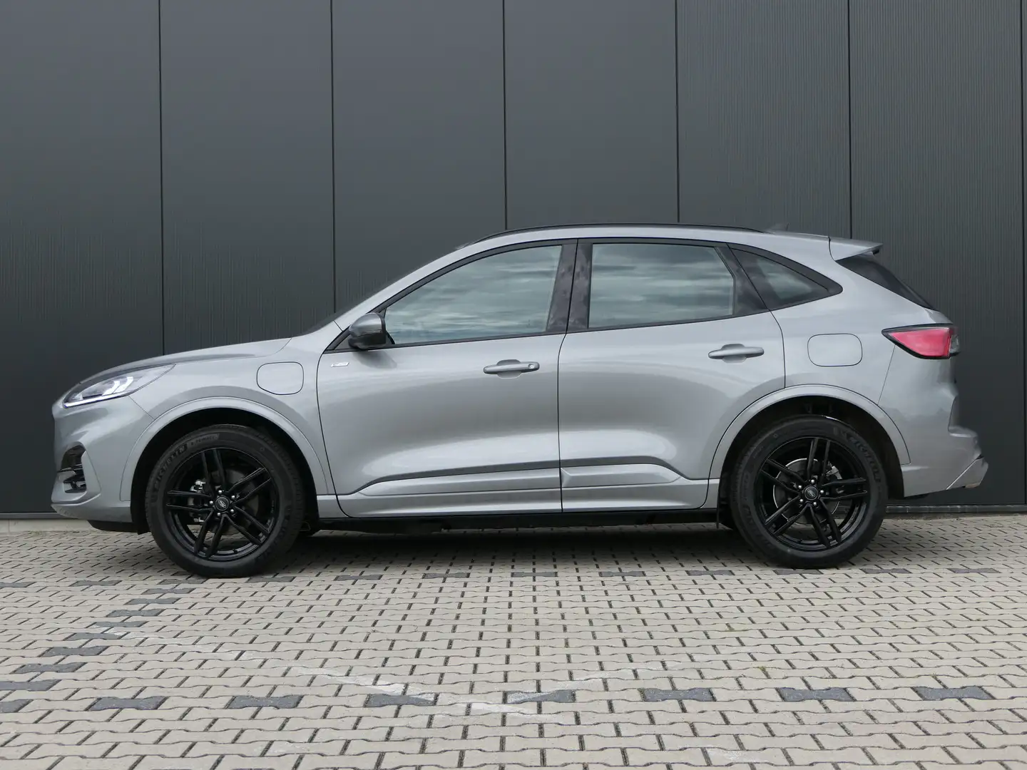 Ford Kuga 2.5 PHEV ST-Line | Navigatie | Camera | Cruise Con Grijs - 2