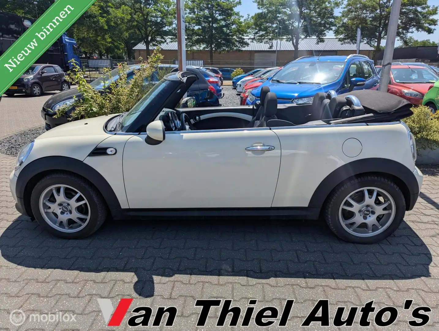 MINI Cooper Cabrio 1.6 Businessline Wit - 2