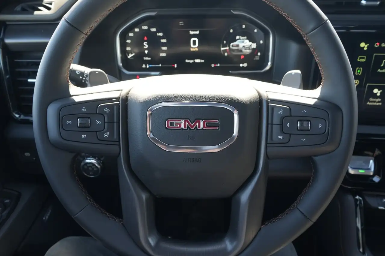 GMC Sierra 1500 снимка GMC Sierra 1500