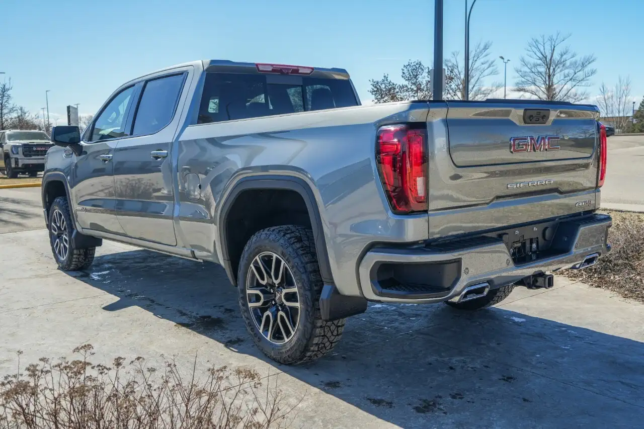 GMC Sierra 1500 снимка GMC Sierra 1500