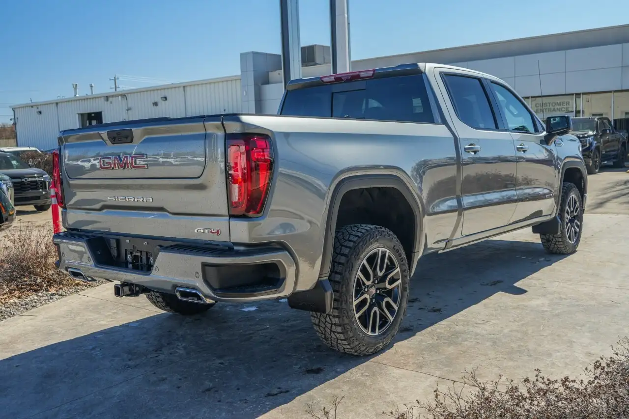 GMC Sierra 1500 снимка GMC Sierra 1500