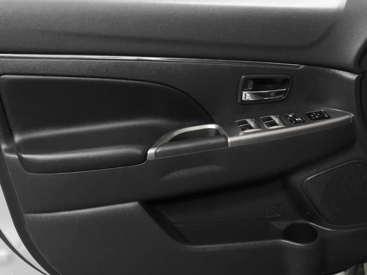 Mitsubishi RVR снимка Mitsubishi RVR