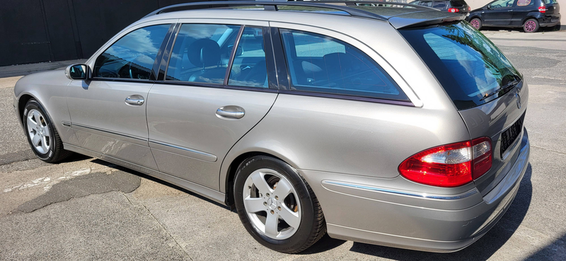 Mercedes-Benz E 200 E 200 Kompressor (211.242) — photo 3