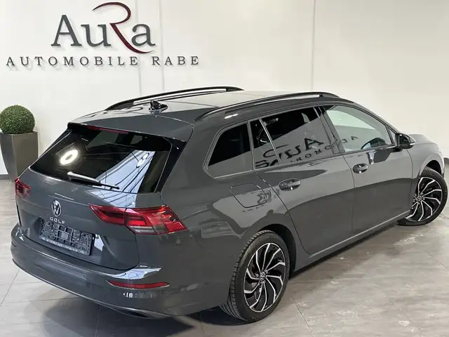 Volkswagen Golf view 5