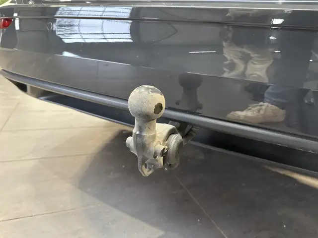 Volkswagen Golf view 7