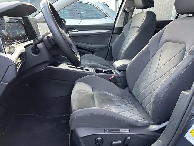 Volkswagen Golf view 9