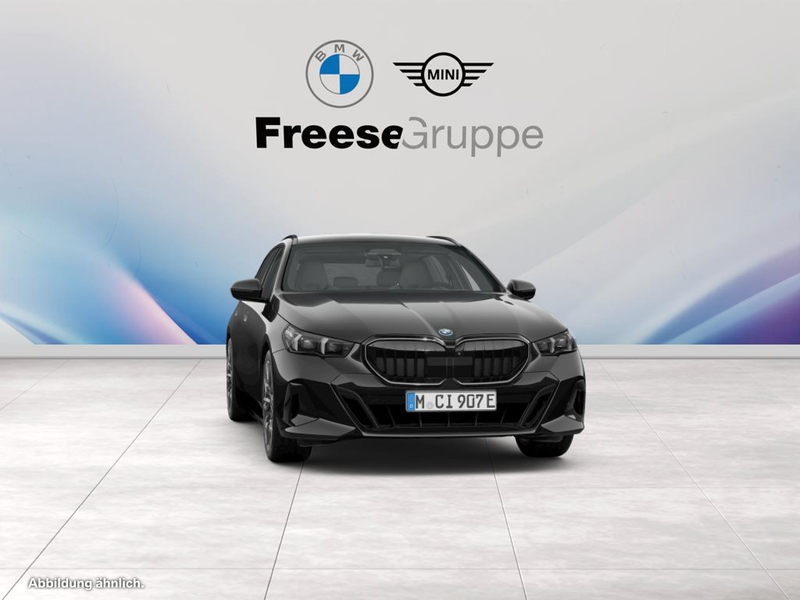BMW 530 e Touring — photo 10