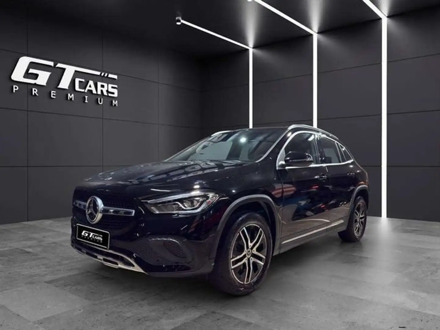 Mercedes-Benz GLA 200 200d Progressive Negro - 1