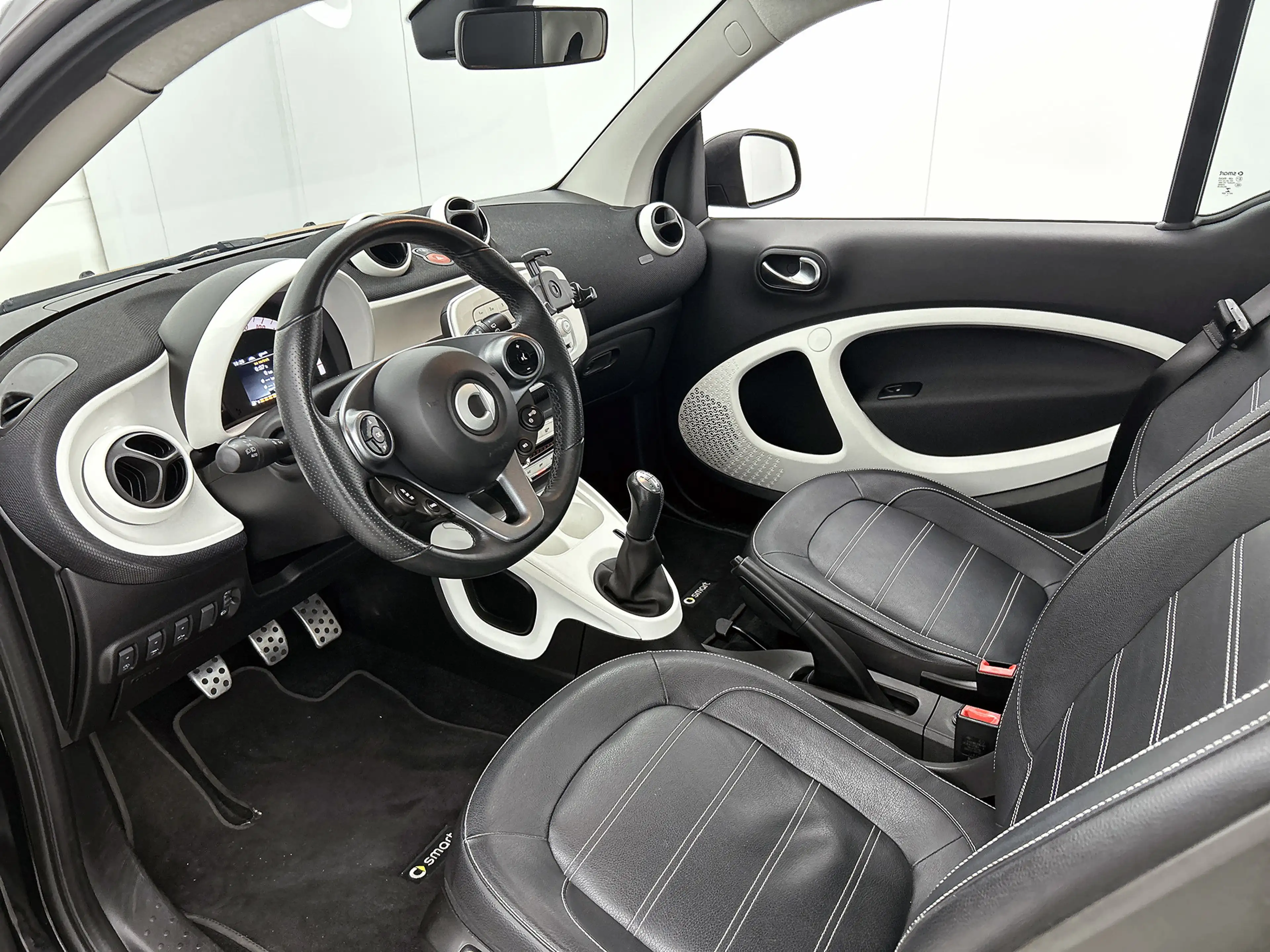 smart forTwo 1.0 Prime | Glasdak | Stoelverwarming | Climate Co — photo 13