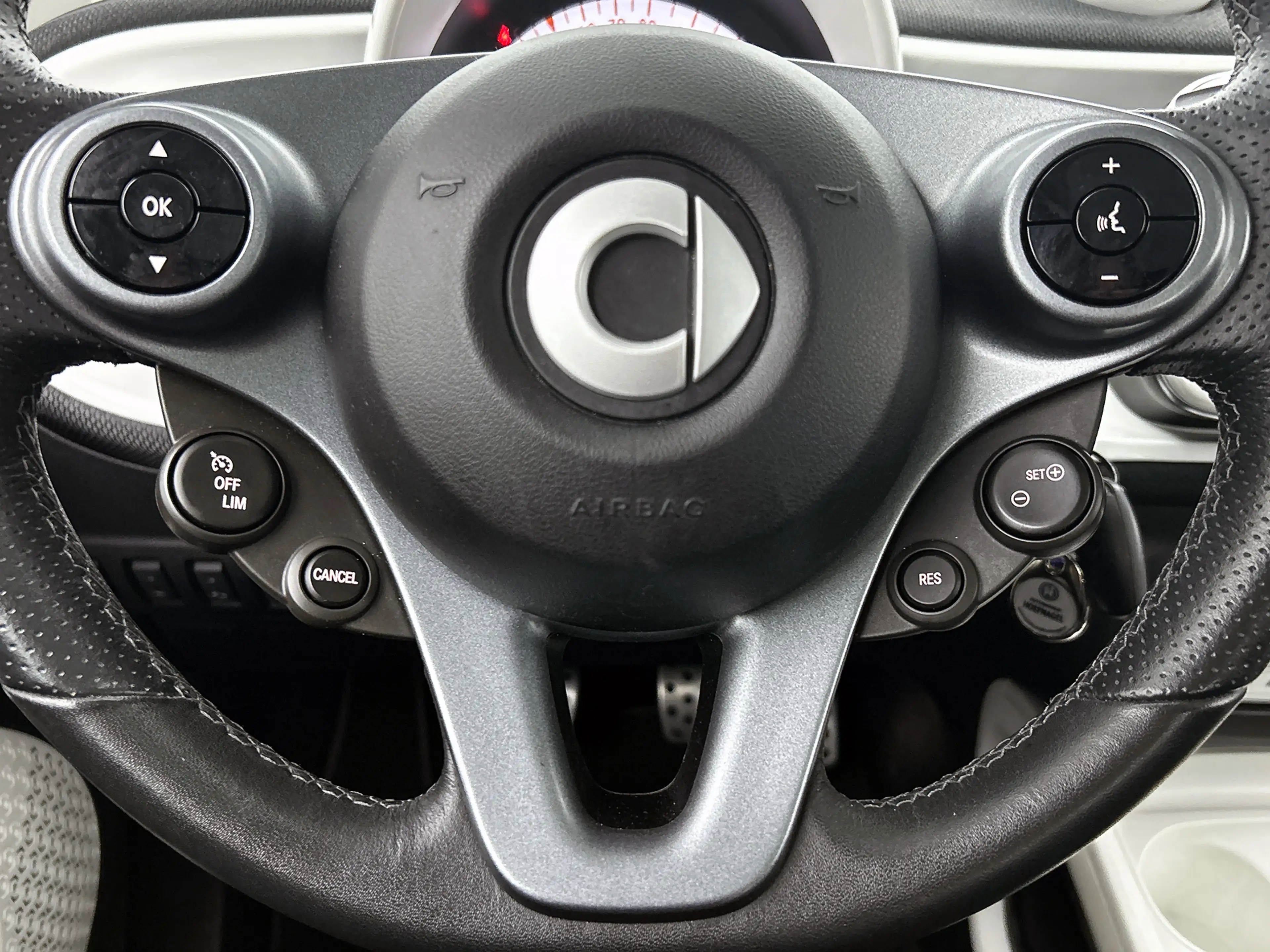 smart forTwo 1.0 Prime | Glasdak | Stoelverwarming | Climate Co — photo 15