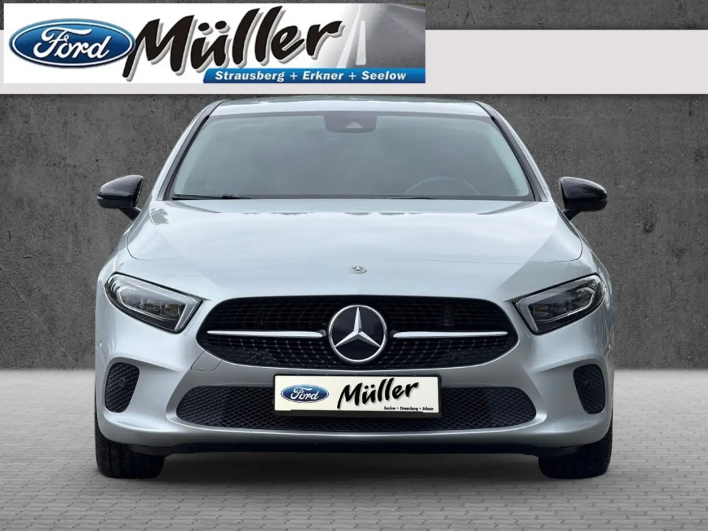 Mercedes-Benz A 220 Progressive MBUX LED AHK Argent - 2