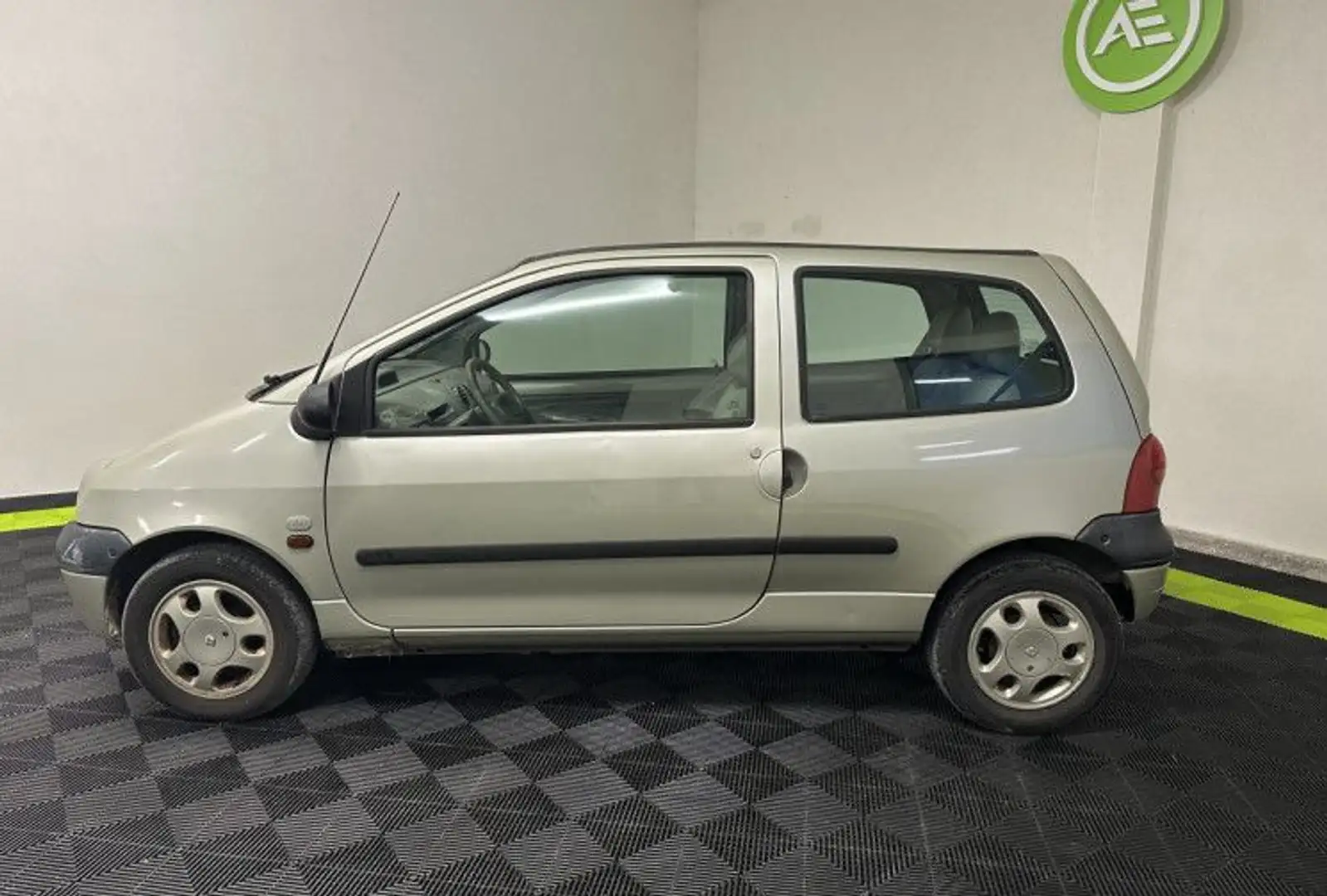 Renault Twingo (C06) 1.2 60ch Initiale Groen - 2