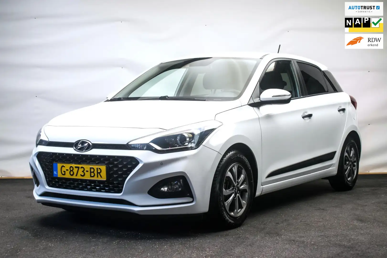 Hyundai i20 1.0 T-GDI Premium [ Keyless Camera Carplay Trekhaa Wit - 1