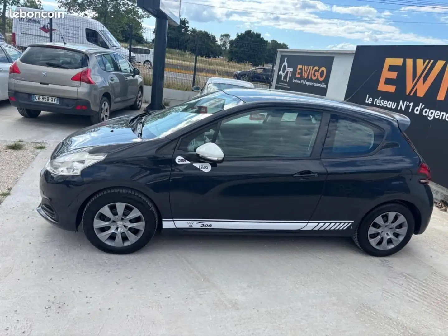 Peugeot 208 1.2 68 ch LIKE Gris - 2