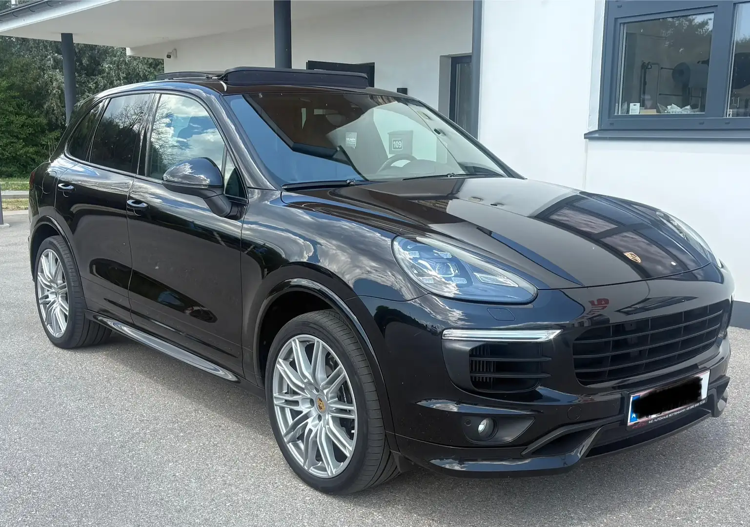 Porsche Cayenne Cayenne II Platinum Edition 3,0 Aut. Platinum Schwarz - 1