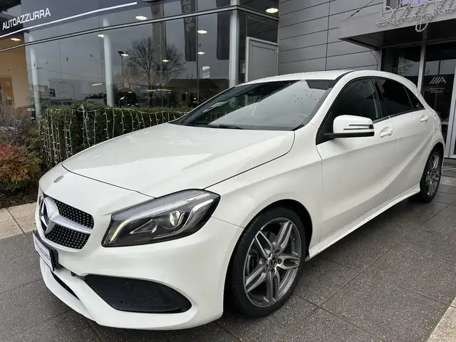 Mercedes-Benz A 180 A 180 d Automatic Premium *PACCHETTO AMG, LED, C1