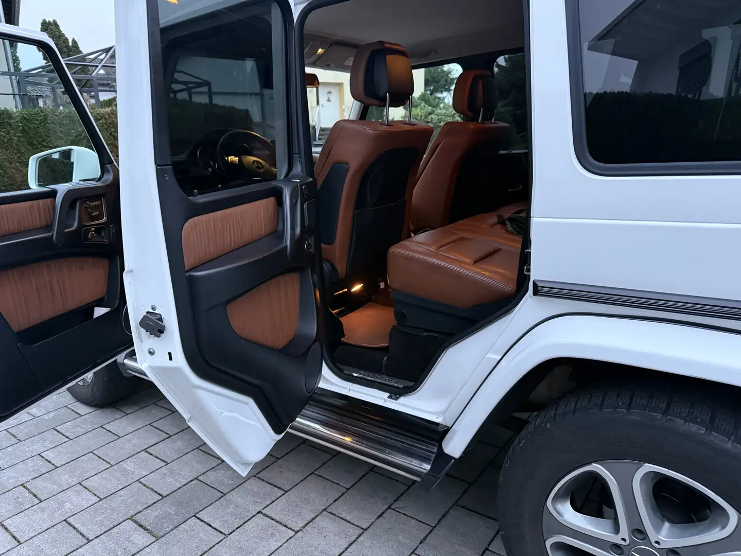Mercedes-Benz G 350 G 350 BlueTec (463.3) Bílá - 2