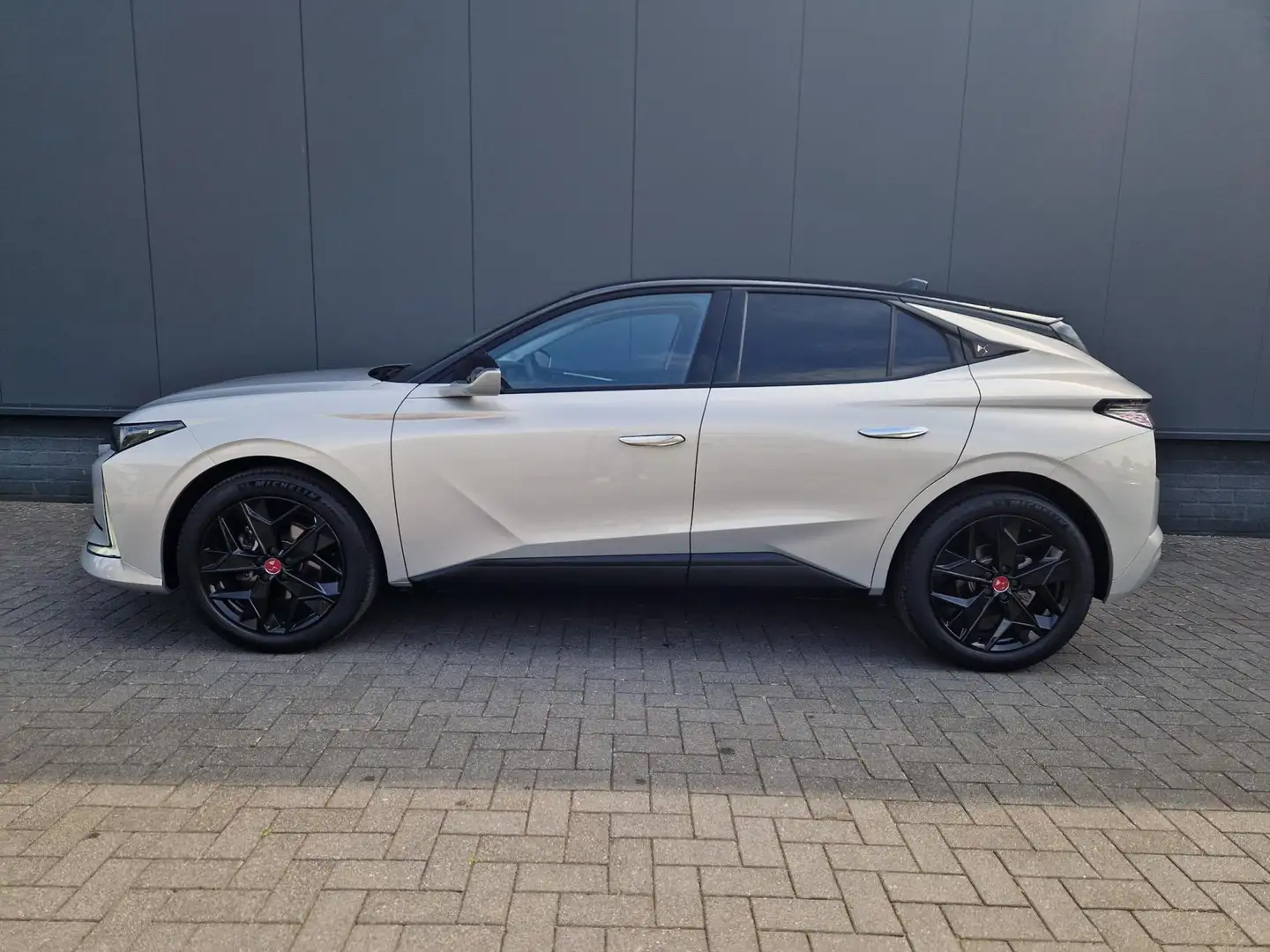 DS Automobiles DS 4 Crossback 1.5 HDI Aut.130PK Performance Line /1e eig /Garant Argent - 2