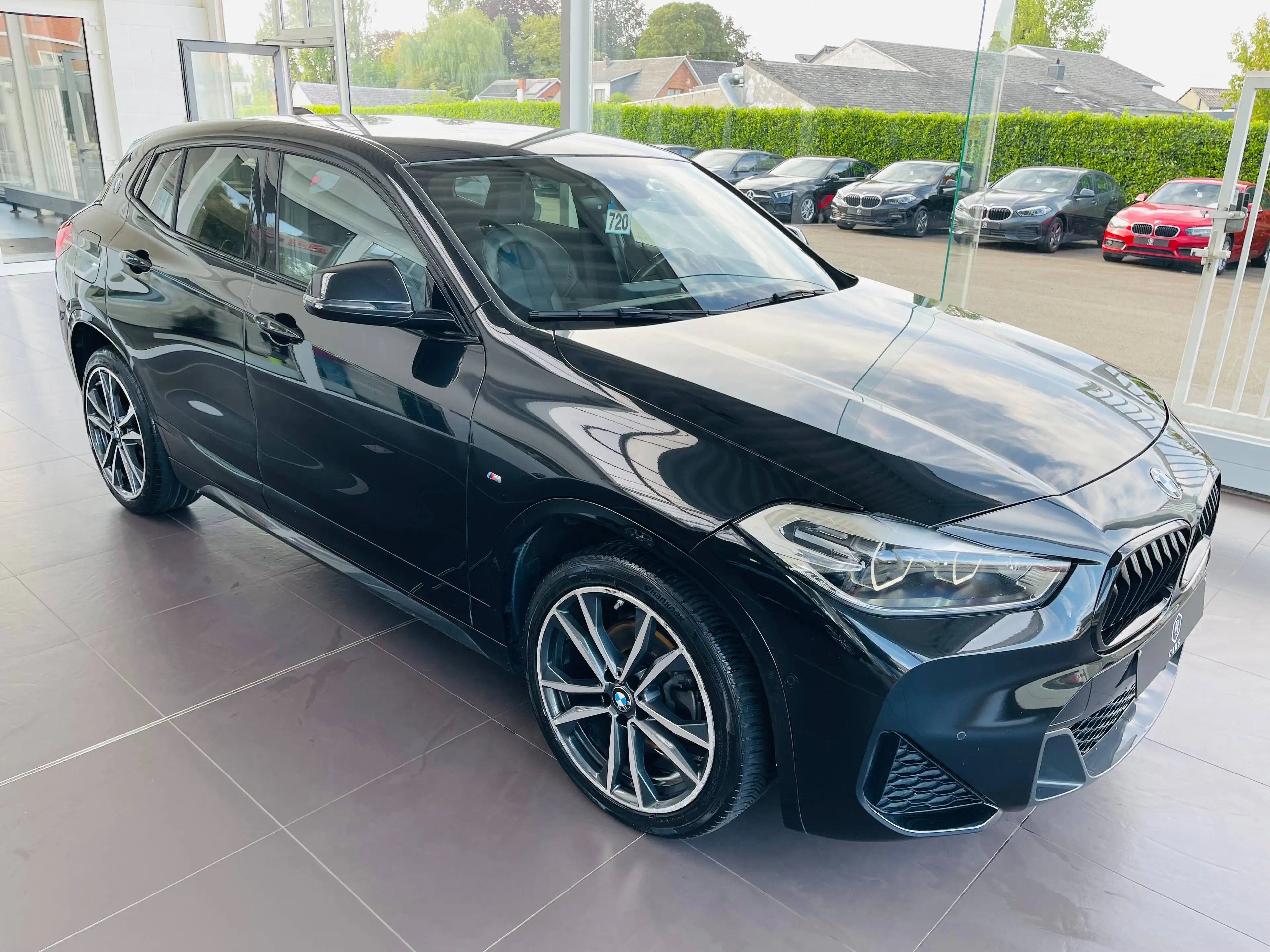 BMW X2 2.0 dA *** GARANTIE + PACK M + LED + GPS *** — photo 4