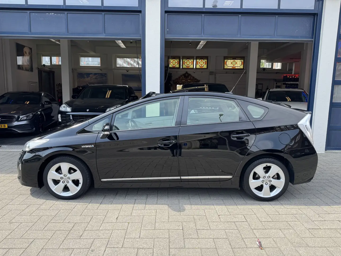 Toyota Prius 1.8 Executive Business NL AUTO/FULL OPTIONS Černá - 2