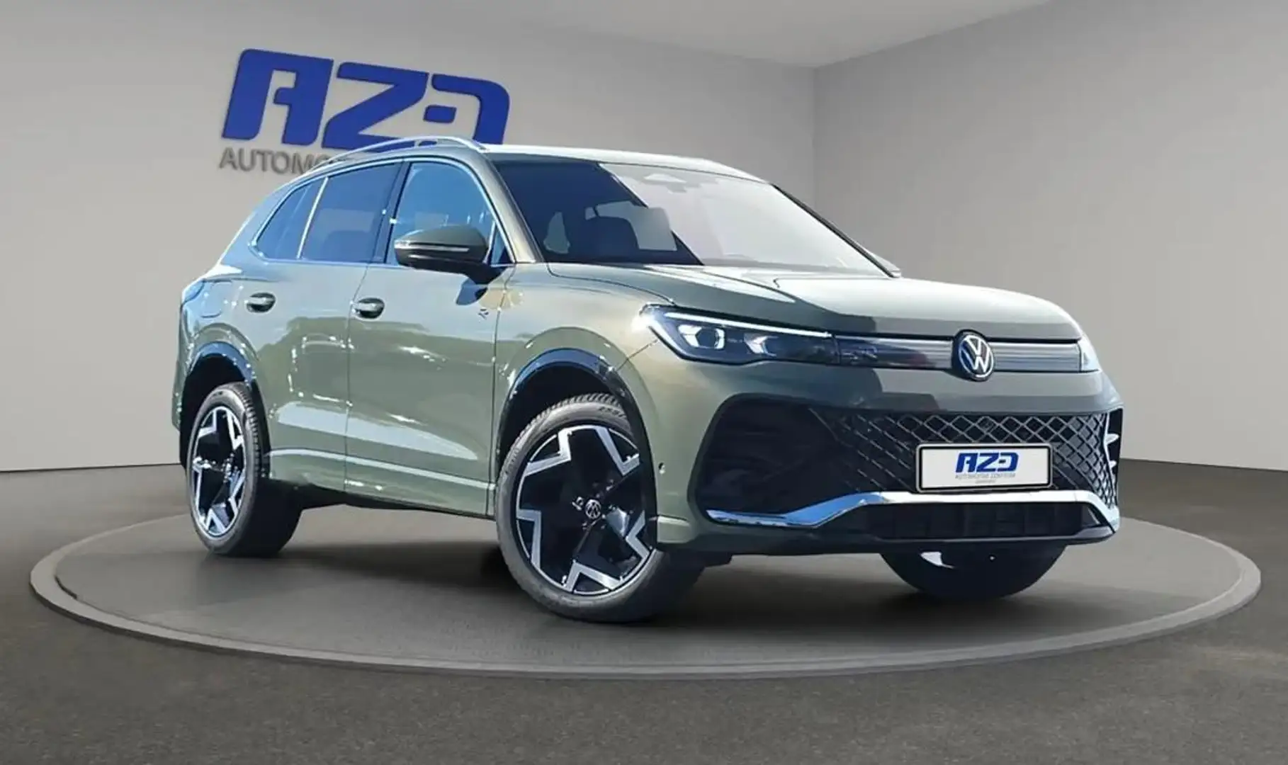 Volkswagen Tiguan 2.0 TDI 4Mo R-LINE LEDER PANO AHK H&K 20 Grün - 2