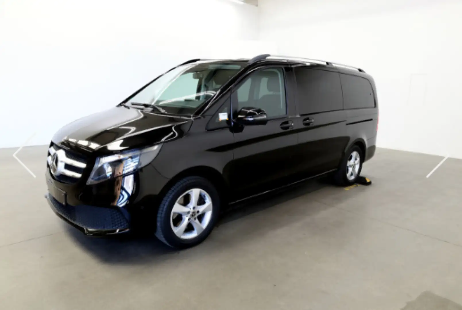 Mercedes-Benz V 220 lang EDITION elek. Heck AHK Liege-Paket Schwarz - 1