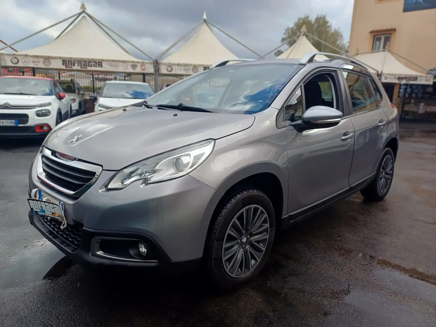 Peugeot 2008 1.2 GPL PureTech Active Gris - 1