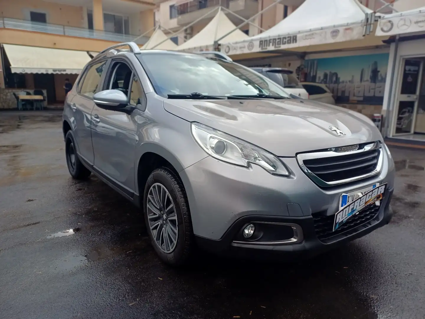 Peugeot 2008 1.2 GPL PureTech Active Gris - 2