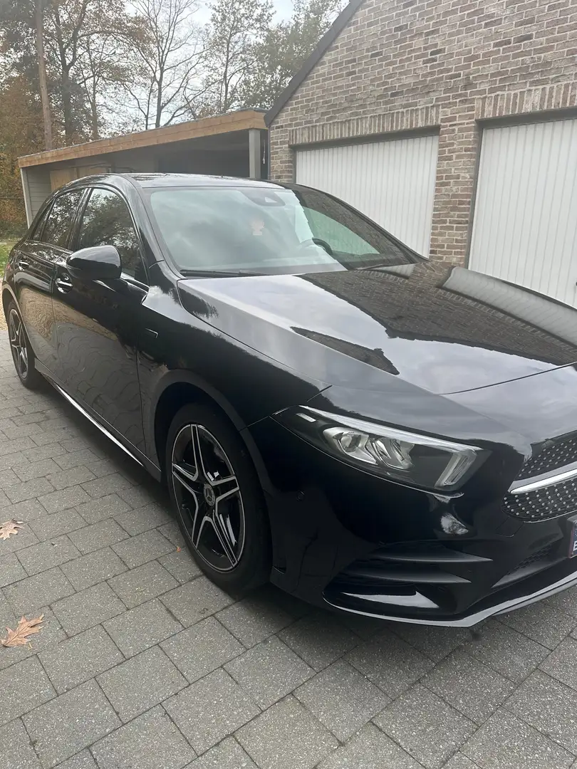 Mercedes-Benz A 250 A 250 e 8G-DCTEdition 2020 Noir - 1