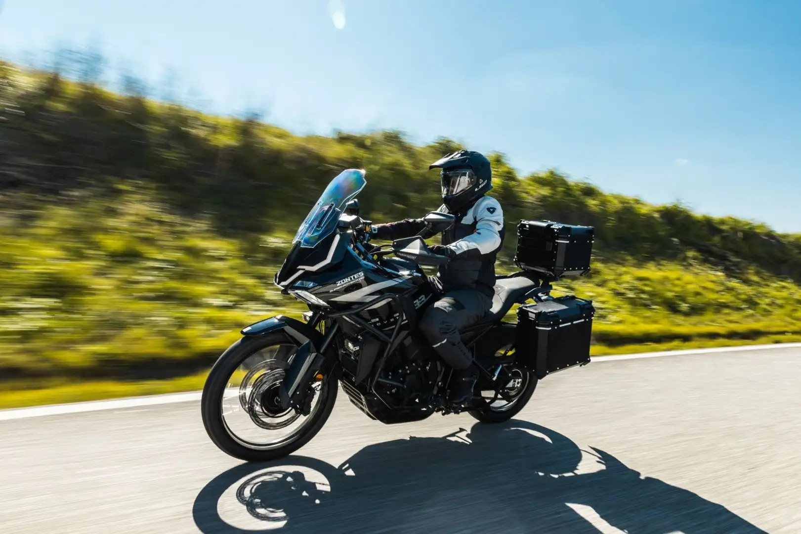 Zontes Zontes 703 F ZT703F Vorführer incl. Gepäcksystem Noir - 2