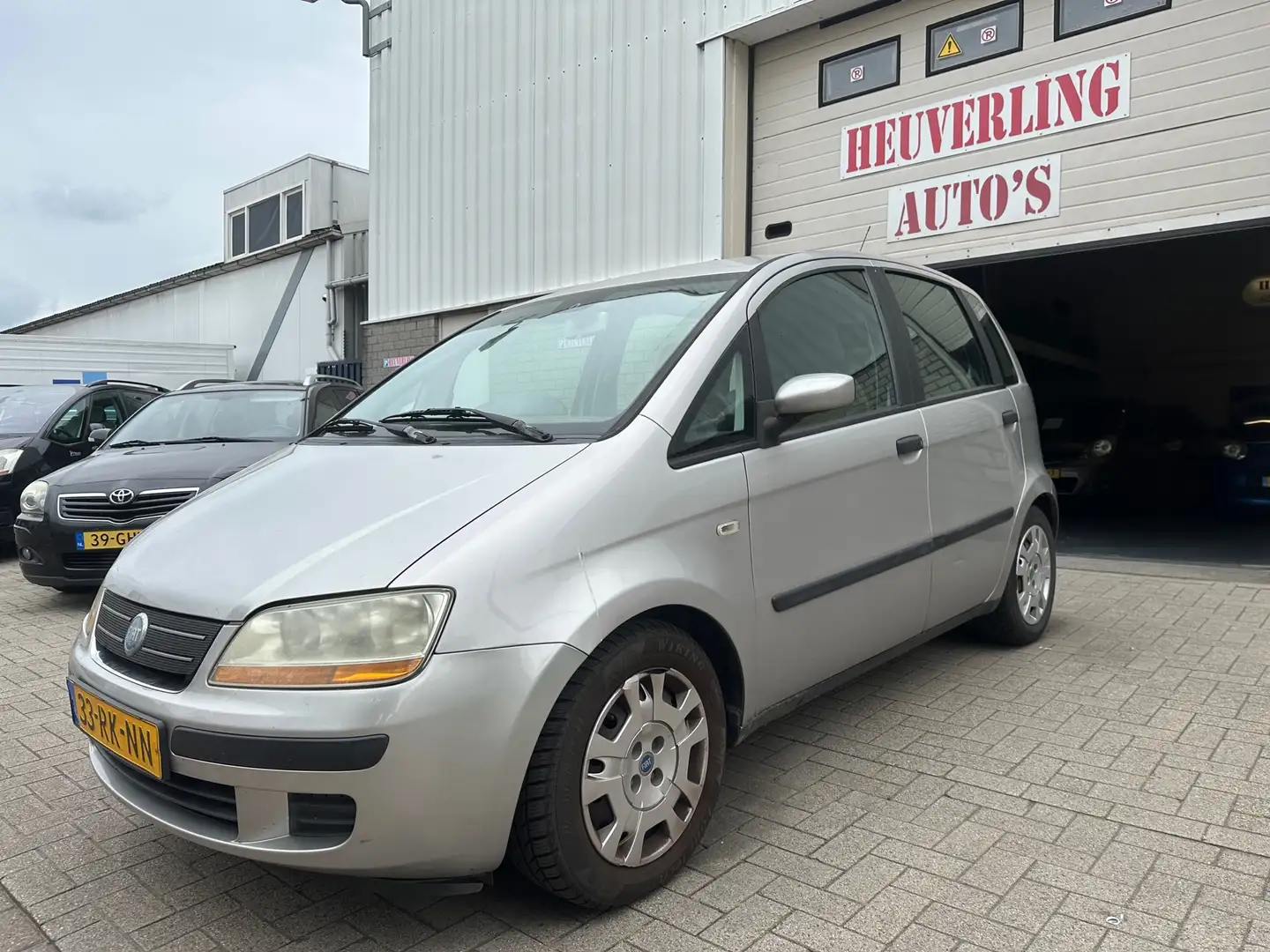 Fiat Idea 1.4-16V Dynamic | Airco |Carplay | Trekhaak Grijs - 1