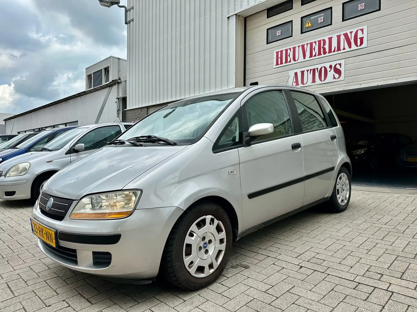 Fiat Idea 1.4-16V Dynamic | Airco |Carplay | Trekhaak Gri - 1