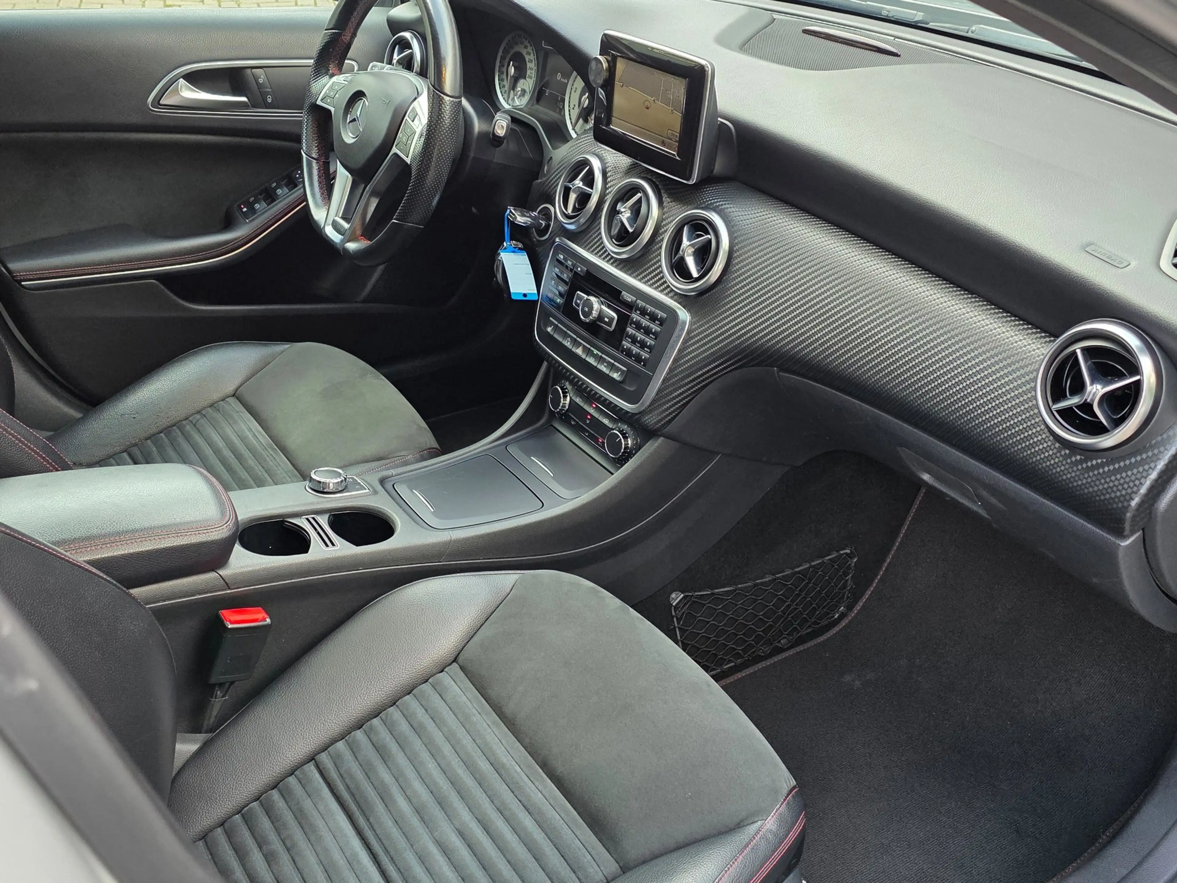 Mercedes-Benz A 180 Ambition AMG Automaat BJ.2012 / Panodak / Navi / H — photo 16