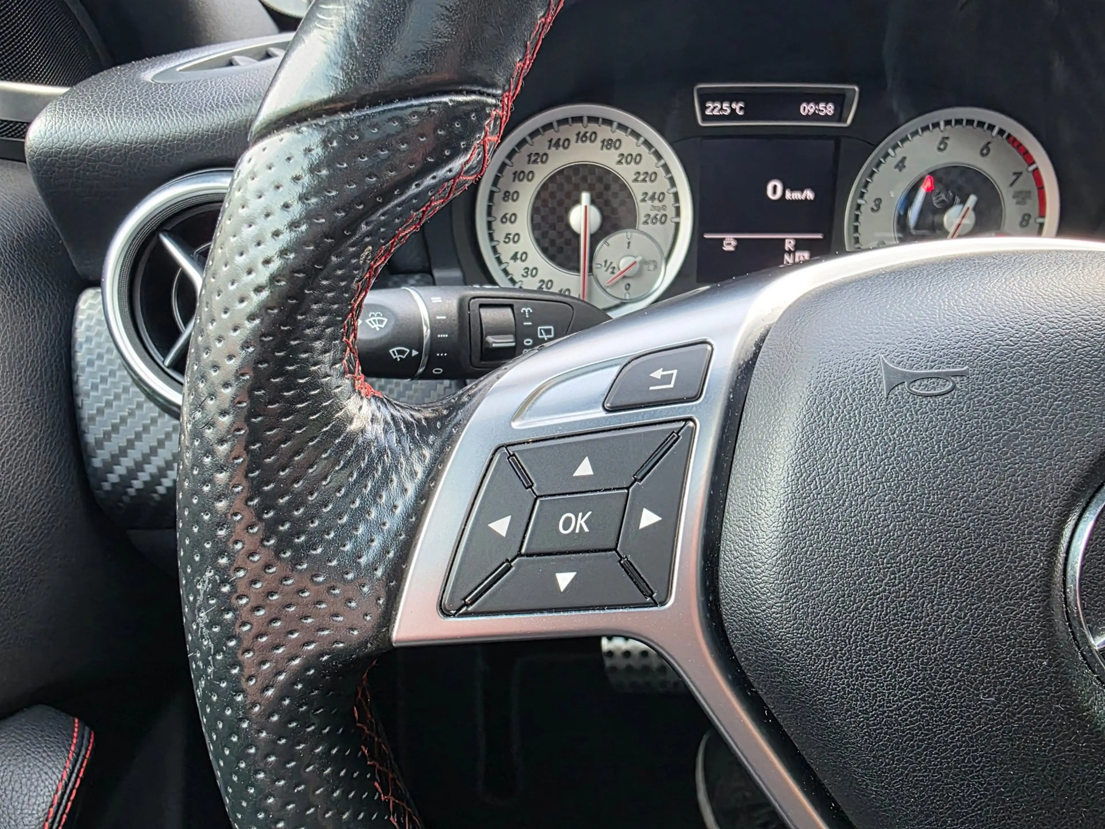 Mercedes-Benz A 180 Ambition AMG Automaat BJ.2012 / Panodak / Navi / H — photo 23