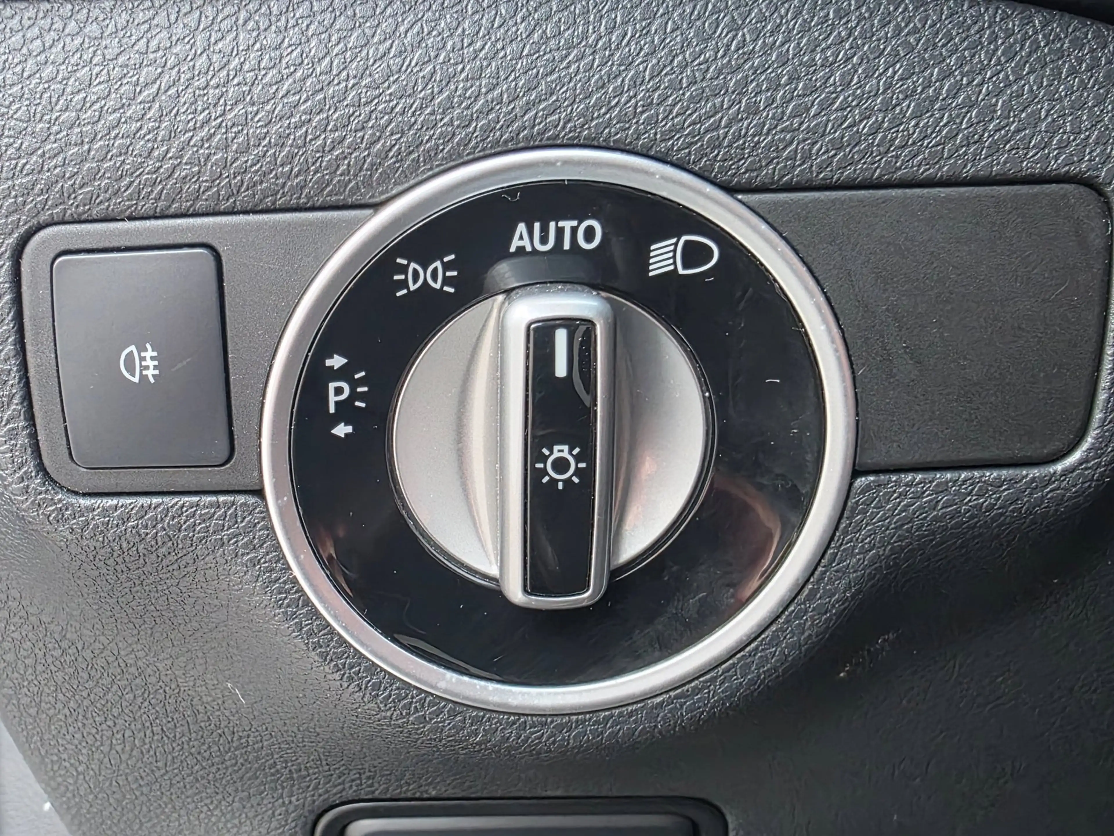 Mercedes-Benz A 180 Ambition AMG Automaat BJ.2012 / Panodak / Navi / H — photo 28