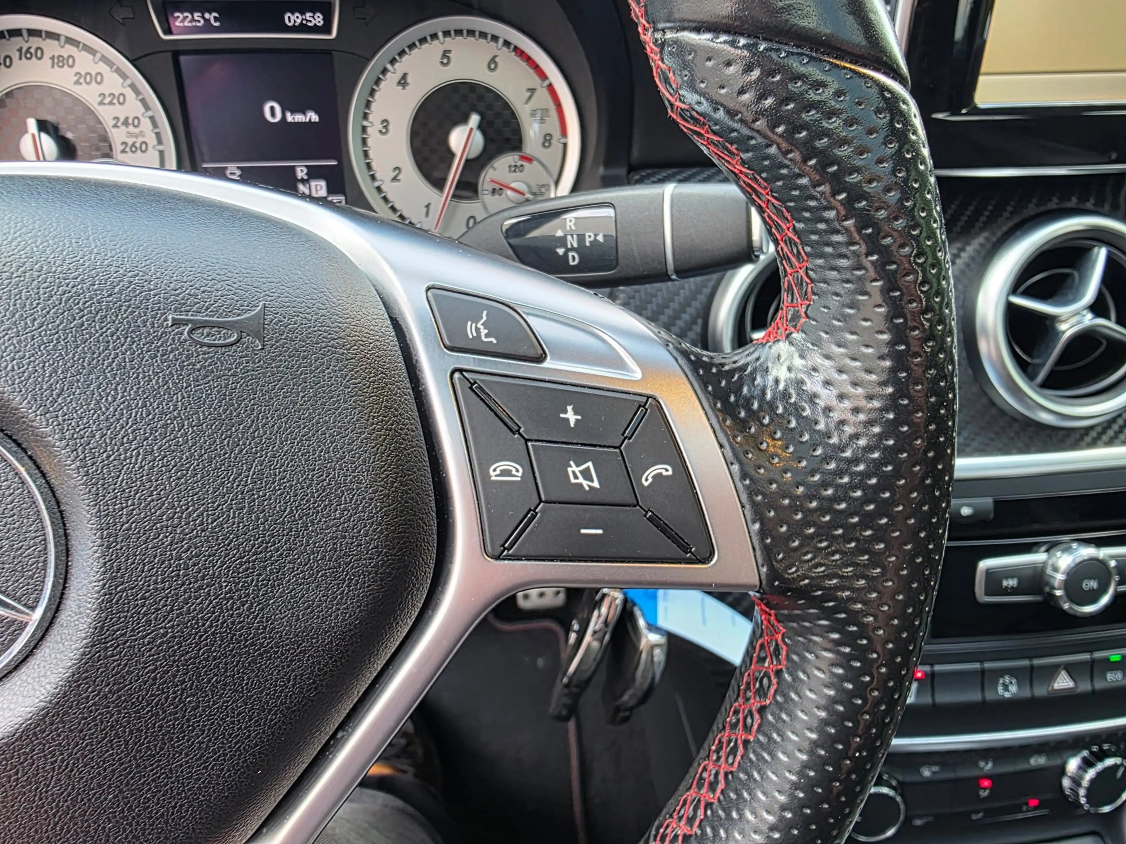 Mercedes-Benz A 180 Ambition AMG Automaat BJ.2012 / Panodak / Navi / H — photo 24