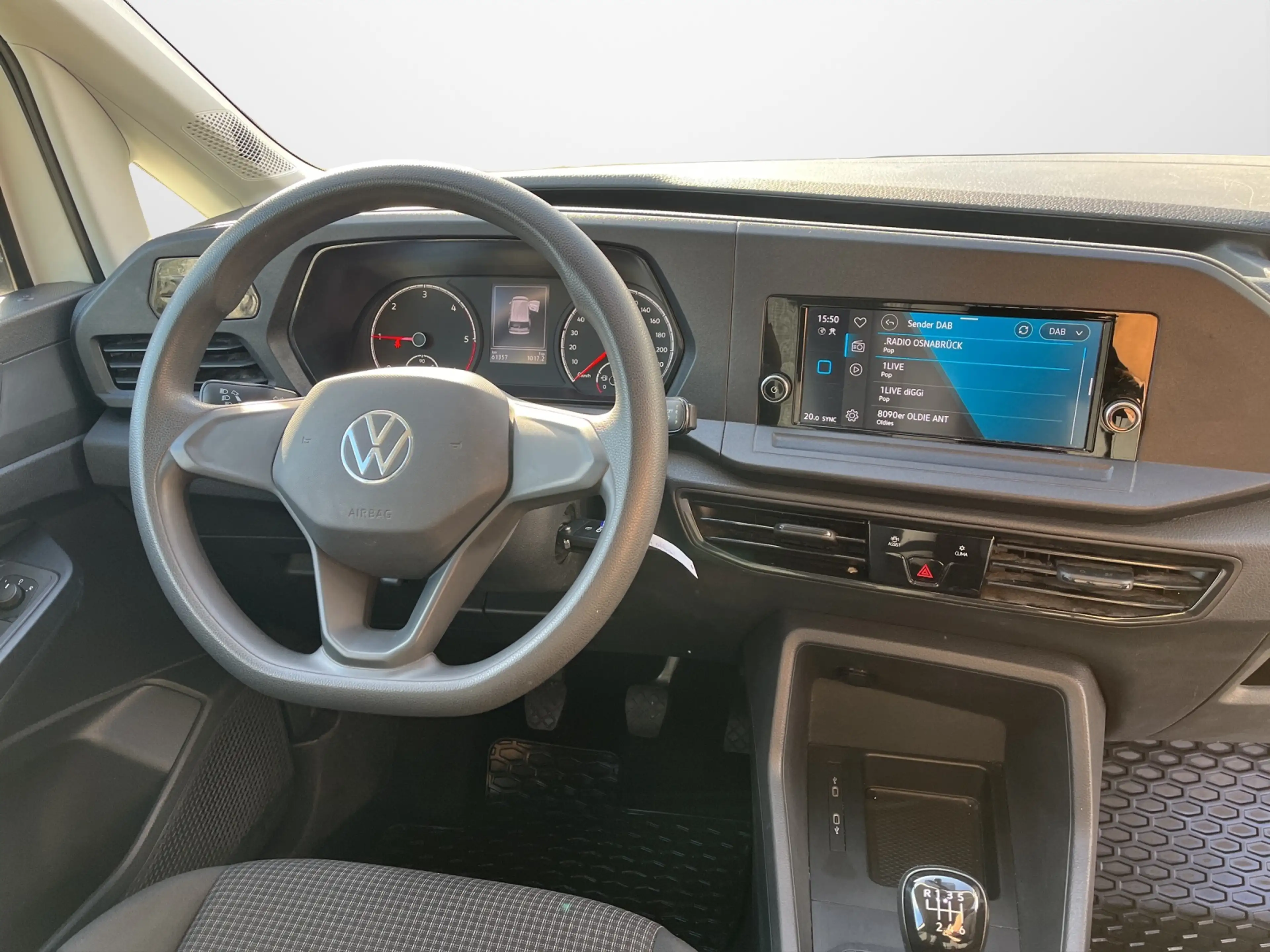 Volkswagen Caddy Cargo 2.0 TDI — photo 8