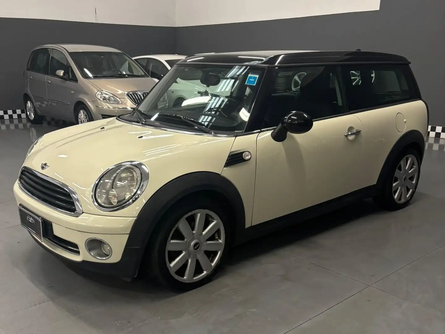 MINI Cooper Clubman Mini III R55 2007 Clubman 1.6 Chili Bianco - 2