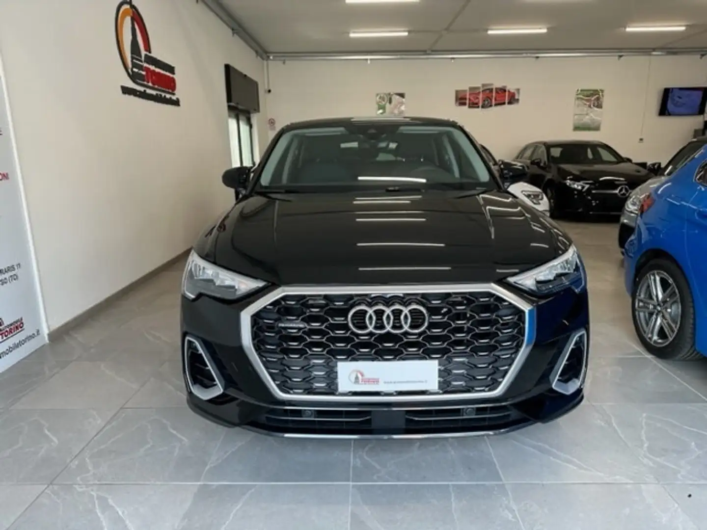 Audi Q3 35 TDI quattro S tronic S line edition Nero - 2