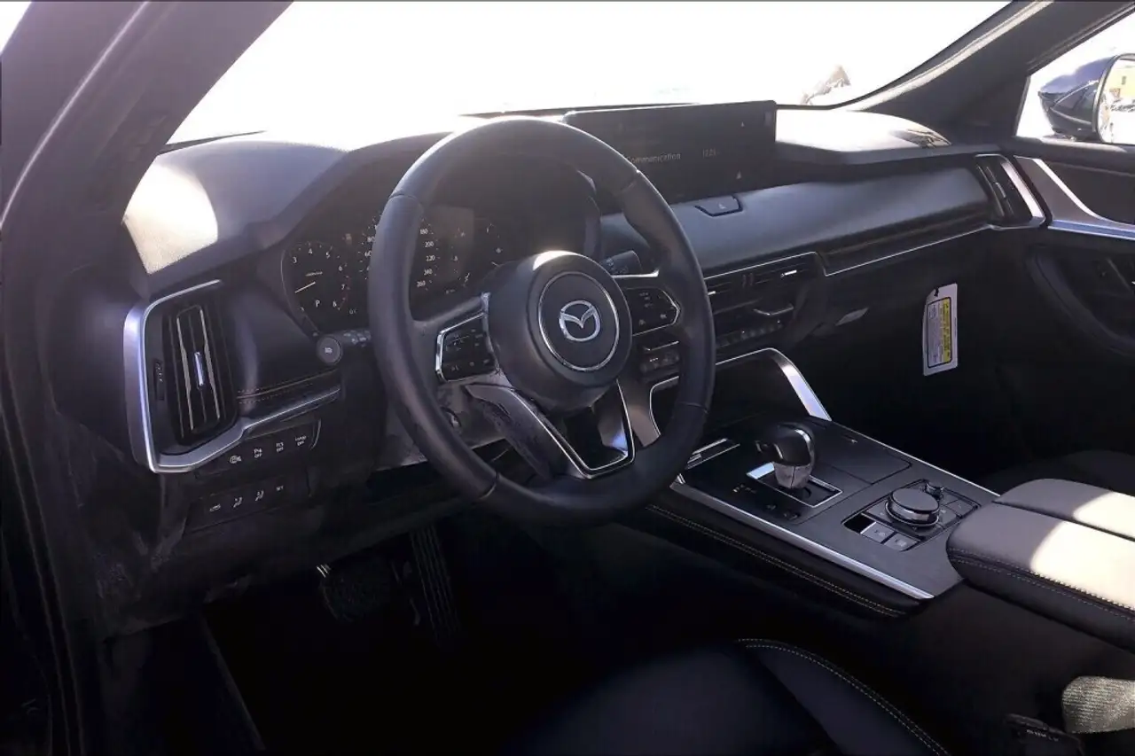 Mazda CX-90 снимка Mazda CX-90