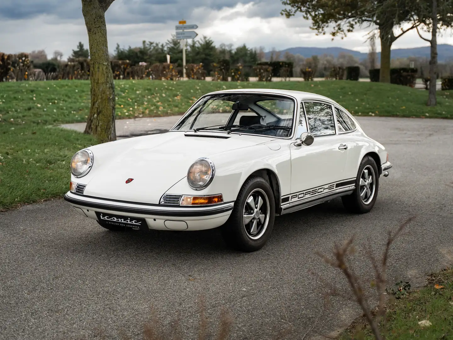 Porsche 911 2.2 E Weiß - 1