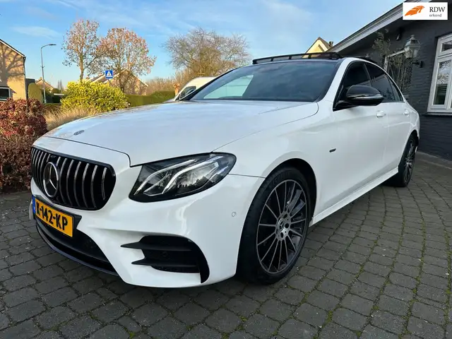 Mercedes-Benz E 220 d 4Matic AMG, Pano, Tv, BTW!