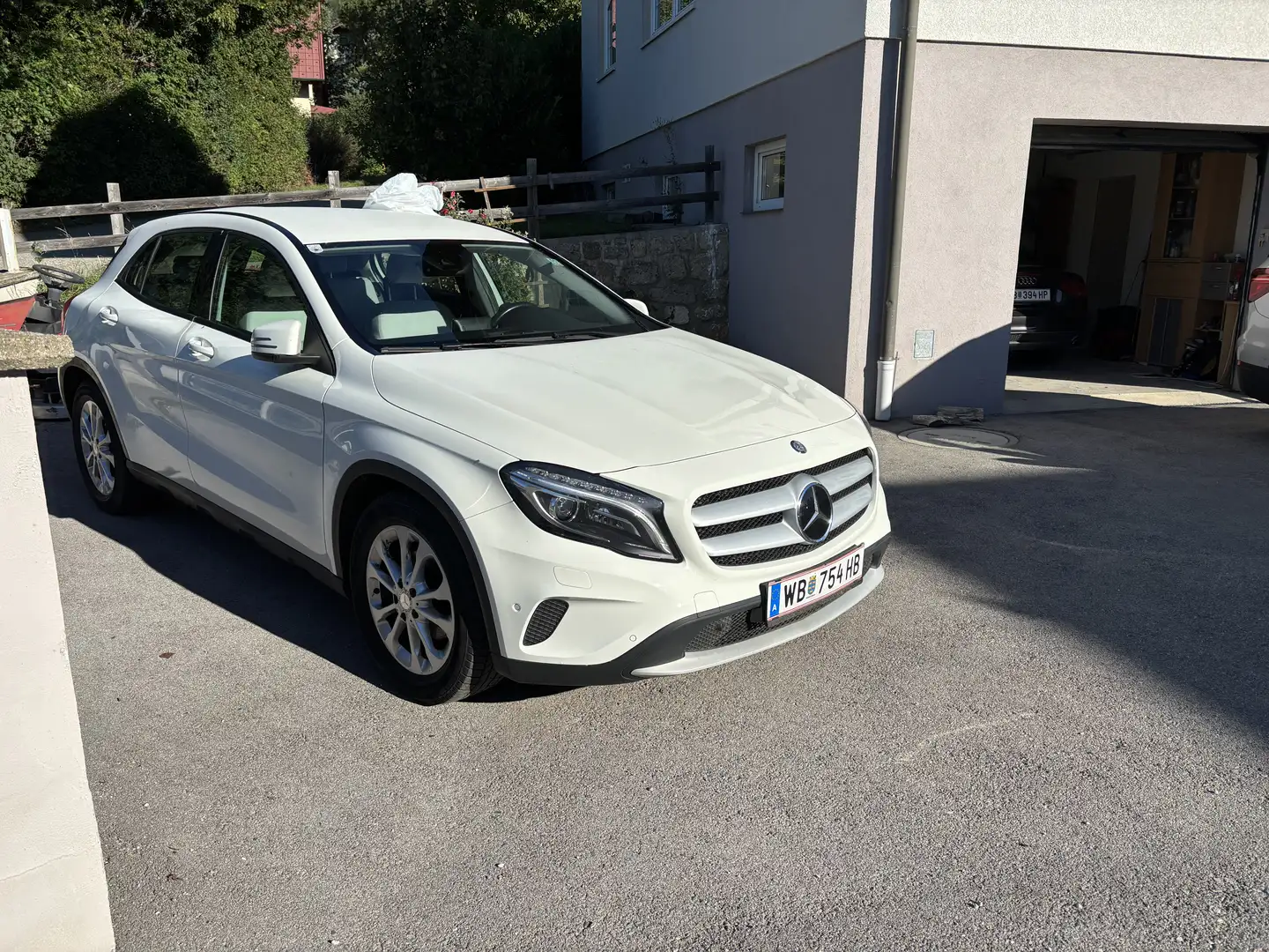 Mercedes-Benz GLA 220 CDI Aut. Weiß - 1